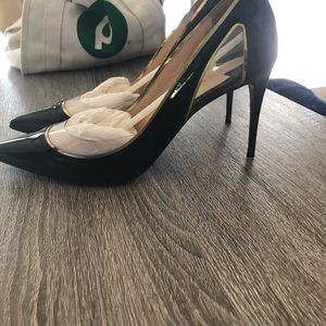 Christian Louboutin shoes only worn once size 39 1/2